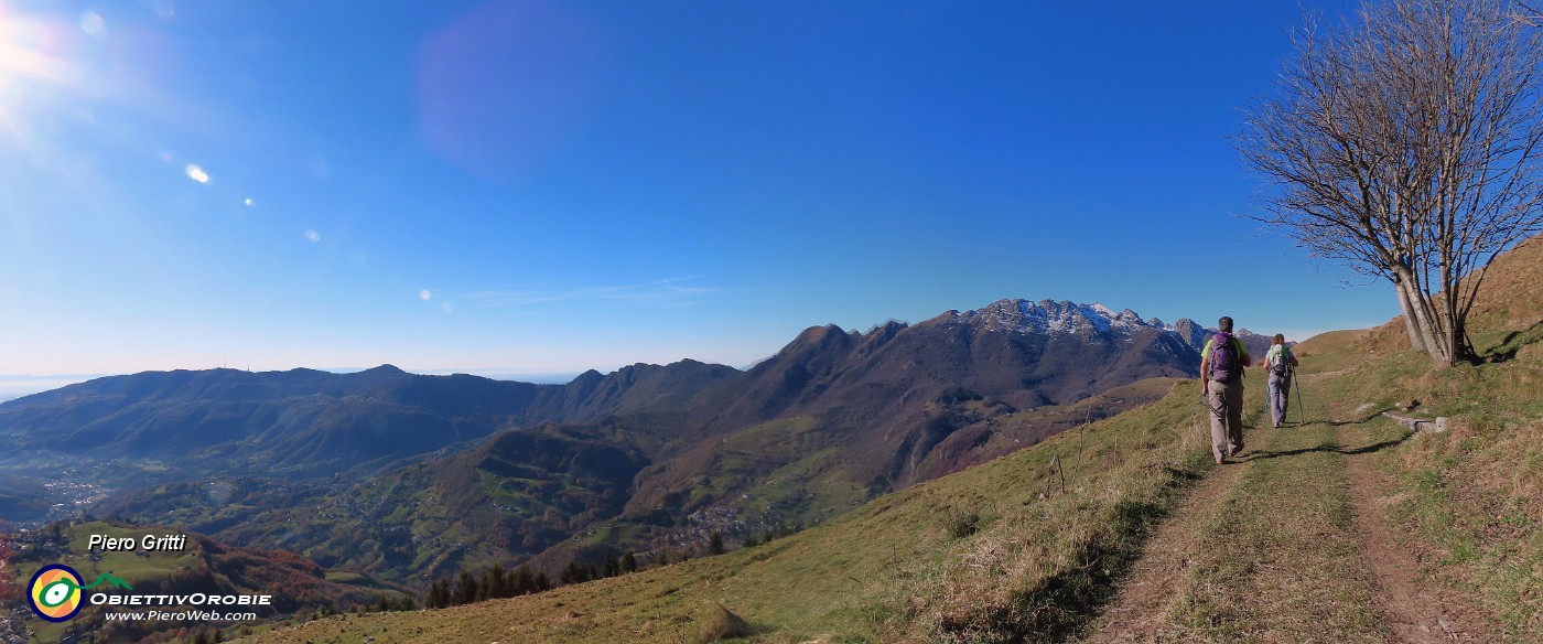 17 Bella vista su Val Imagna e in Resegone.jpg